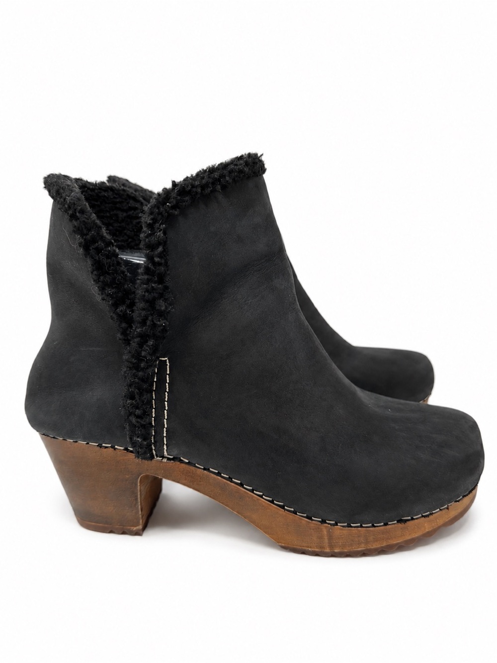 Anthropologie Black Suede Clog Boots Wood Heel Ankle Booties Size 7 Winter Fall